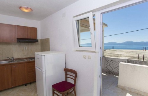 Brist Apartment | Two Bedroom Apartment with Terrace