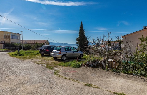 Gradac Apartment | Two bedroom apartment with balcony and sea view Gradac, Makarska (A-6820-b)