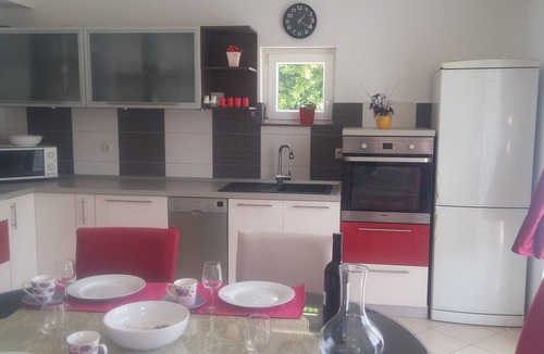 Marina Apartment | Two bedroom apartment with balcony Marina, Trogir (A-14258-a)
