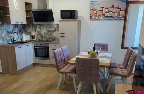 Punat Apartment | Two bedroom apartment with air-conditioning Punat, Krk (A-24287-b)