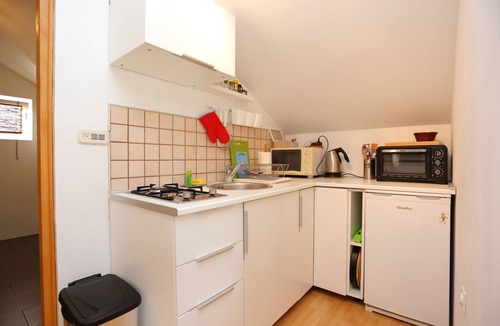 Slunj Apartment | Two bedroom apartment with terrace Slunj (Plitvice) (A-16905-a)
