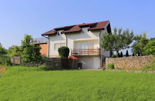 Slunj Apartment | Two bedroom apartment with terrace Slunj (Plitvice) (A-16905-a)