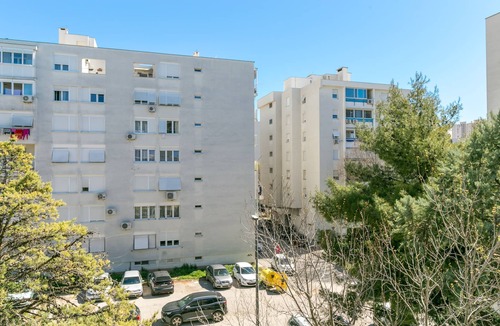 Vranjic Apartment | Two bedroom apartment with balcony Split (A-25435-a)