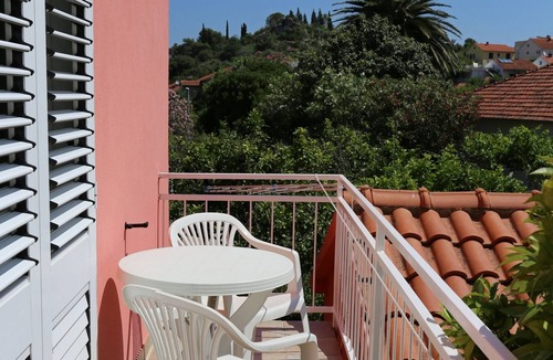 Trpanj Apartment | Two bedroom apartment with balcony Trpanj, Pelješac (A-10148-c)