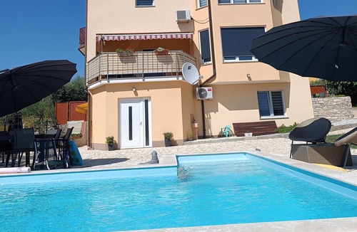 Kastel Apartment | Two bedroom apartment with balcony Kaštel (Central Istria - Središnja Istra) (A-21309-a)