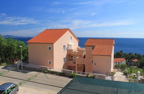Ivan Dolac Apartment | Two bedroom apartment with terrace and sea view Ivan Dolac, Hvar (A-8734-f)