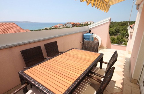 Kolan Apartment | Two bedroom apartment with terrace and sea view Mandre, Pag (A-6507-a)