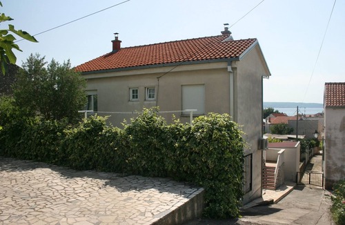 Selce Apartment | Two bedroom apartment with terrace Selce (Crikvenica) (A-5366-b)