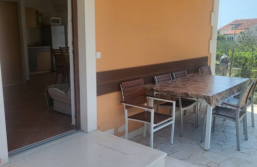 Slano Apartment | Two bedroom apartment with terrace and sea view Slano, Dubrovnik (A-3184-b)