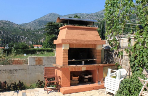 Slano Apartment | Two bedroom apartment with terrace and sea view Slano, Dubrovnik (A-3184-b)