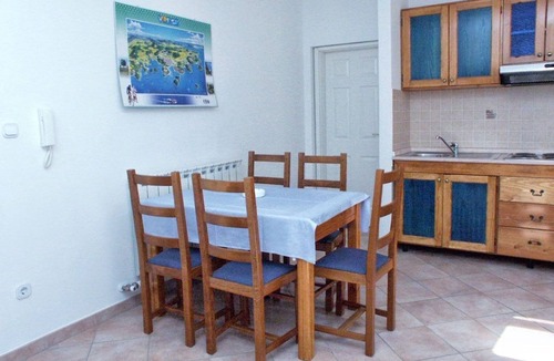 Vrsar Apartment | Two bedroom apartment with terrace and sea view Vrsar, Poreč (A-3007-c)
