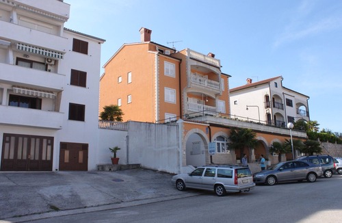 Vrsar Apartment | Two bedroom apartment with terrace and sea view Vrsar, Poreč (A-3007-c)