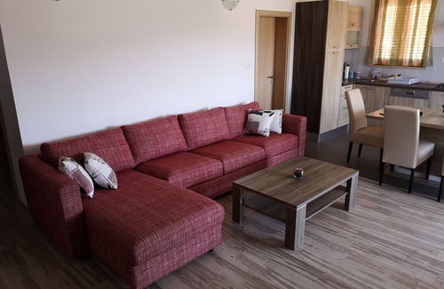 Cres Apartment | Two bedroom apartment with terrace Cres (A-15672-a)
