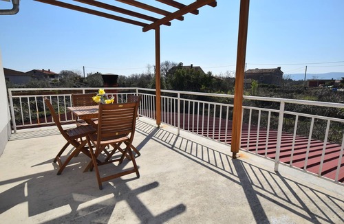 Nenadici Apartment | Two bedroom apartment with terrace Nenadići, Krk (A-19373-a)