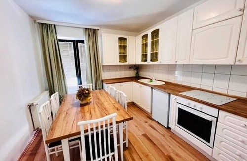 Lic Apartment | Two bedroom apartment with terrace Lič, Gorski kotar (A-20420-a)