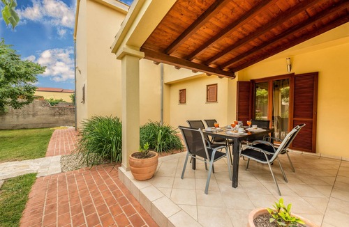 Nin Apartment | Two bedroom apartment with terrace Nin, Zadar (A-5666-a)