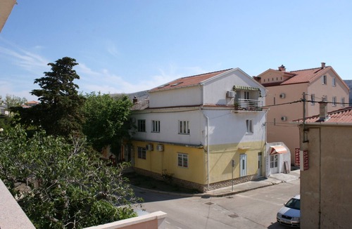 Pag Apartment | Two bedroom apartment with terrace Pag (A-6311-g)