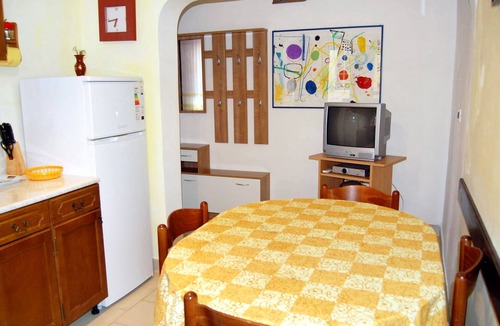 Pag Apartment | Two bedroom apartment with terrace Pag (A-6535-d)