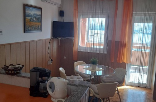 Pag Apartment | Two bedroom apartment with terrace and sea view Pag (A-6542-b)