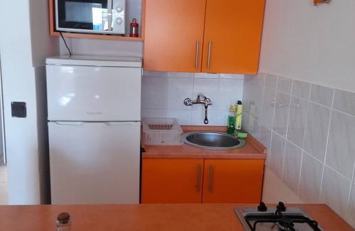 Pag Apartment | Two bedroom apartment with terrace and sea view Pag (A-6542-b)
