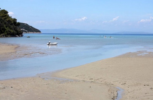 Kampor Apartment | Two bedroom apartment with terrace Kampor, Rab (A-16865-a)
