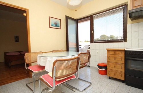 Island Dugi Otok Apartment | Two bedroom apartment with balcony and sea view Sali, Dugi otok (A-872-a)