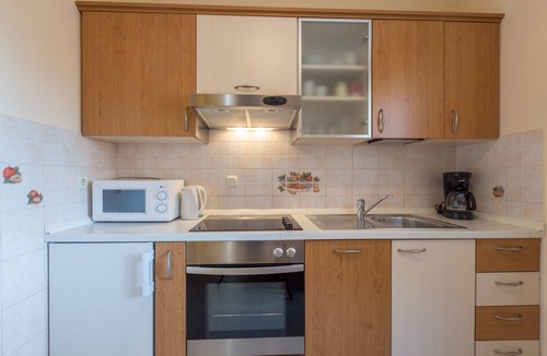 Tar Apartment | Two bedroom apartment with terrace Tar, Poreč (A-13245-a)