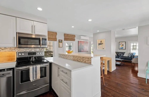 Stonington Cottage | Two-bedroom Apt. in Stonington Borough