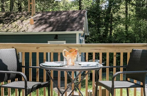 New Paltz House | Two-Bedroom Bungalow Unit at Cedar Nest