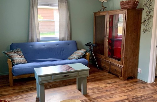 Hot Springs Cabin | Two bedroom cabin, private lake, pet friendly