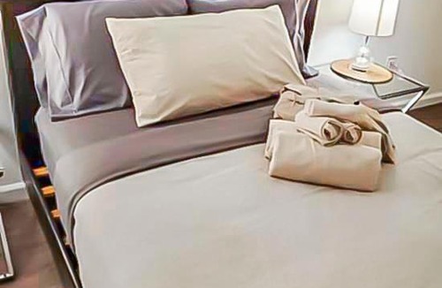 Los Angeles Apartment | Two Bedroom Condo at Universal Studios