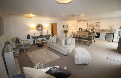 Lytham St. Anne's Apartment | Two Bedroom Deluxe Apartment