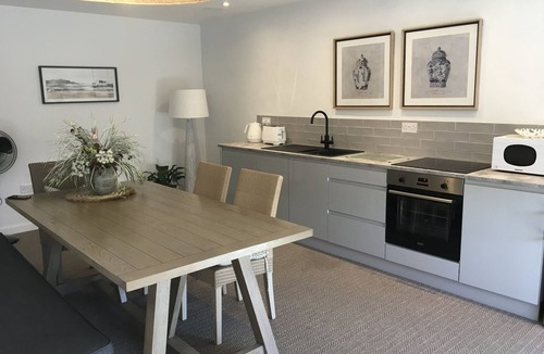 Lytham St. Anne's Apartment | Two Bedroom Deluxe Apartment