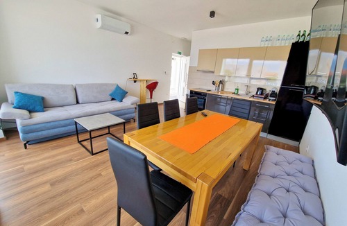Zrce Apartment | Two-bedroom family rooms Villa Aisha with private jacuzzi