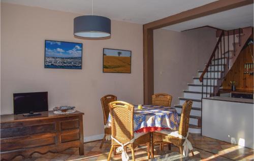 Saint-Cast-le-Guildo House | Two-Bedroom Holiday Home In Saint Cast Le Guildo