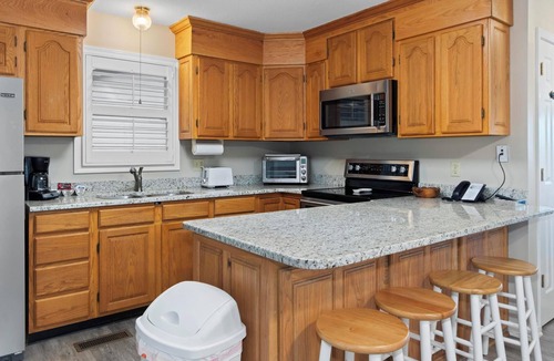 Grand Rivers Condo | Two Bedroom Harbor View Condo