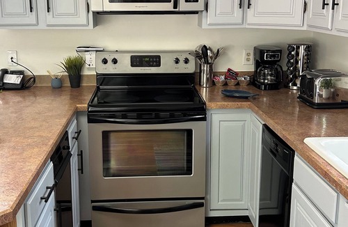 Grand Rivers Condo | Two Bedroom Harbor View Condo