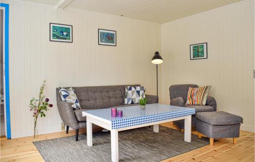 Dronningmolle House | Two-Bedroom Holiday Home In Dronningmolle