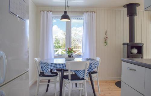 Dronningmolle House | Two-Bedroom Holiday Home In Dronningmolle