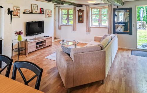 Østermarie House | Two-Bedroom Holiday Home In Ostermarie