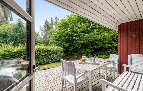 Femmøller House | Two-Bedroom Holiday Home In Ebeltoft