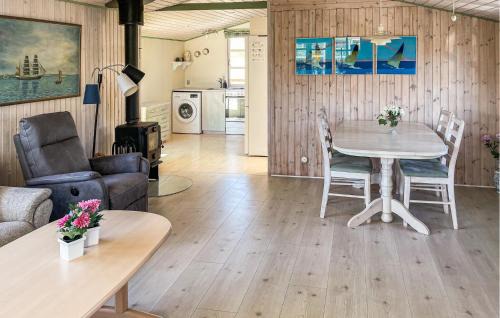 Hejsager Strand House | Two-Bedroom Holiday Home In Haderslev