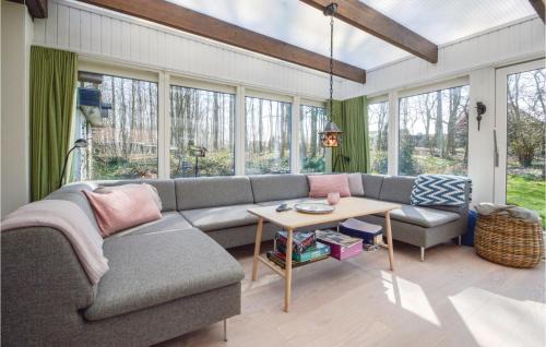 Kelstrup Strand House | Two-Bedroom Holiday Home In Haderslev