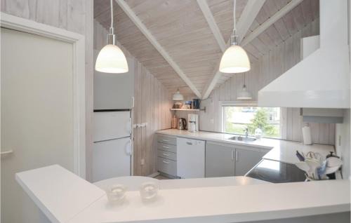 Marielyst House | Two-Bedroom Holiday Home In Vaggerlose
