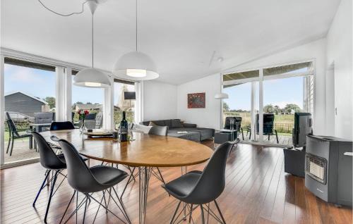 Tørresø House | Two-Bedroom Holiday Home In Otterup