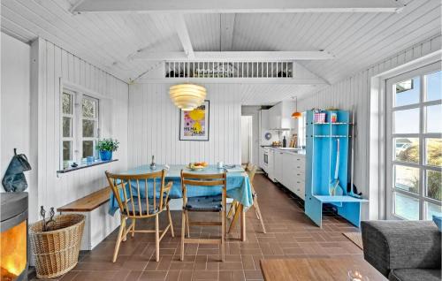 Fjand Badeby House | Two-Bedroom Holiday Home In Ulfborg