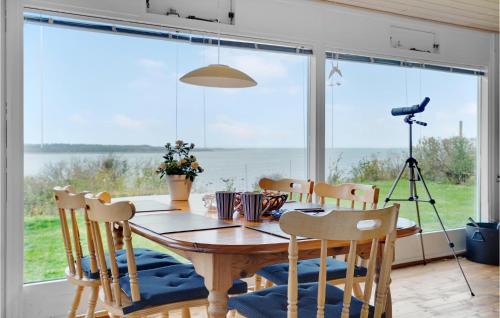Olsted House | Two-Bedroom Holiday Home In Olsted