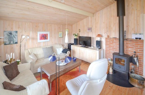 Ebdrup House | Two-Bedroom Holiday Home in Kolind