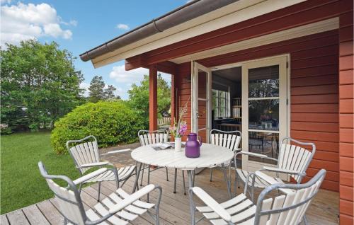 Skjern House | Two-Bedroom Holiday Home In Skjern