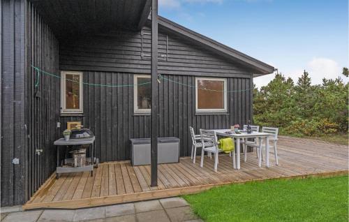 Nordost House | Two-Bedroom Holiday Home In Saby